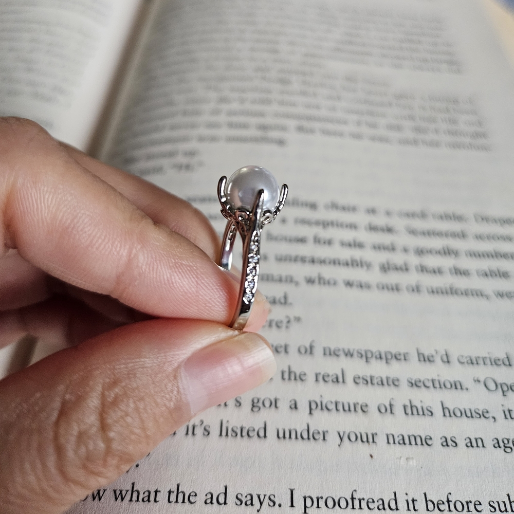 YNS Generic Silver Ring with Pearl Accent Size 6